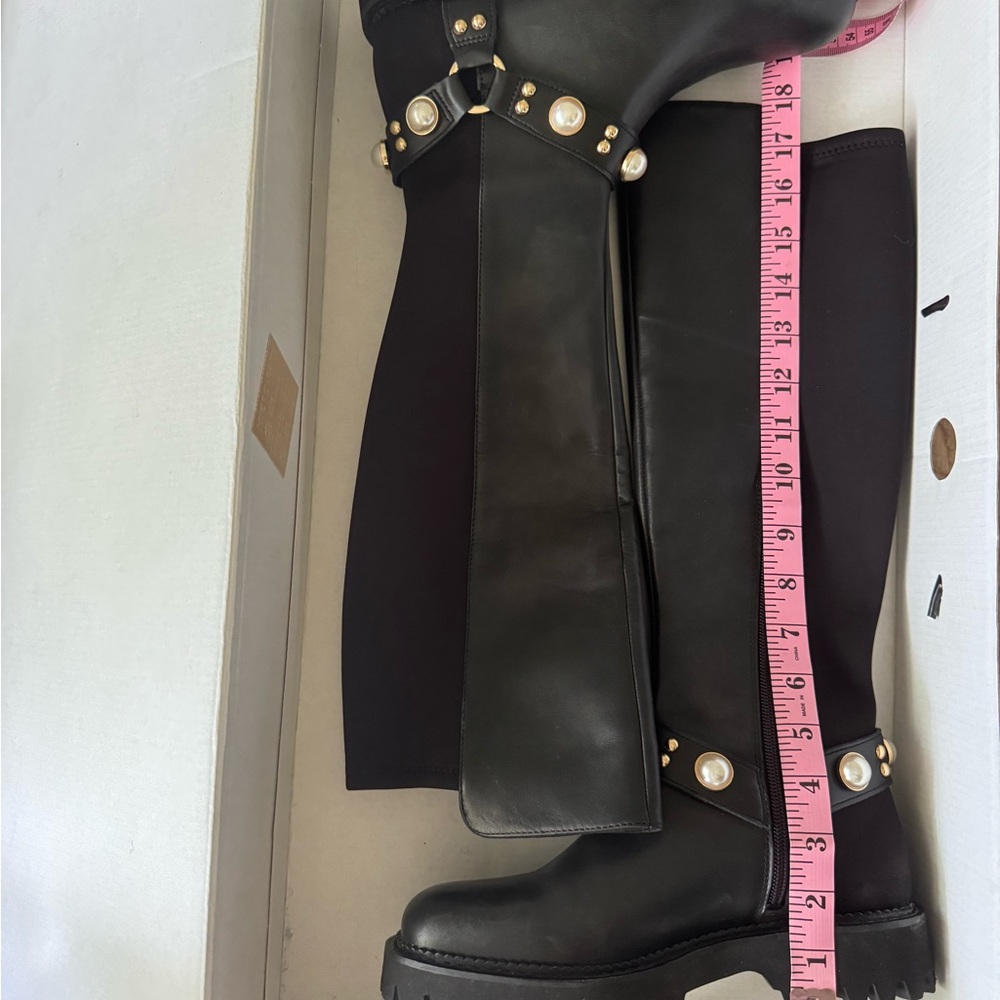 Karl Lagerfeld Paris Renley Boots - Picture 4 of 7